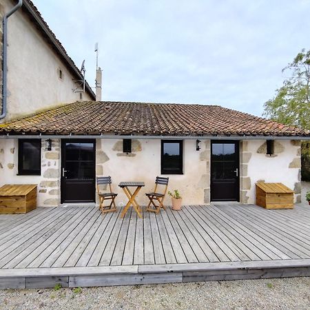 Le Moulin Du Fresne, Chambres D'Hotes Gourgé Екстериор снимка